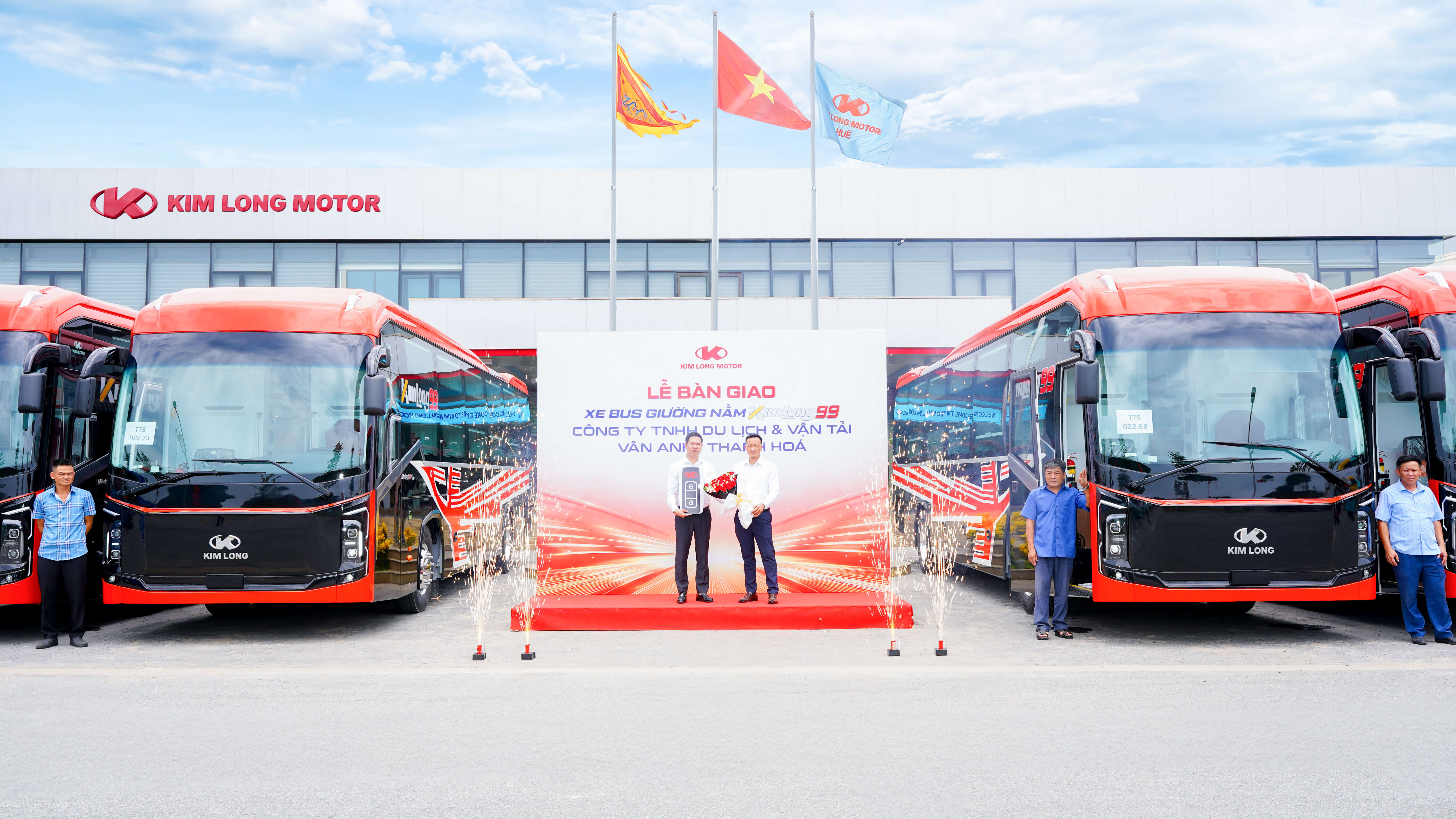 XE BUS KIMLONG 99-G24 - LỰA CHỌN CHẤT LƯỢNG ĐỂ DẪN ĐẦU THỊ TRƯỜNG CÙNG DOANH NGHIỆP VẬN TẢI VÂN ANH VỚI LÔ XE THỨ 7