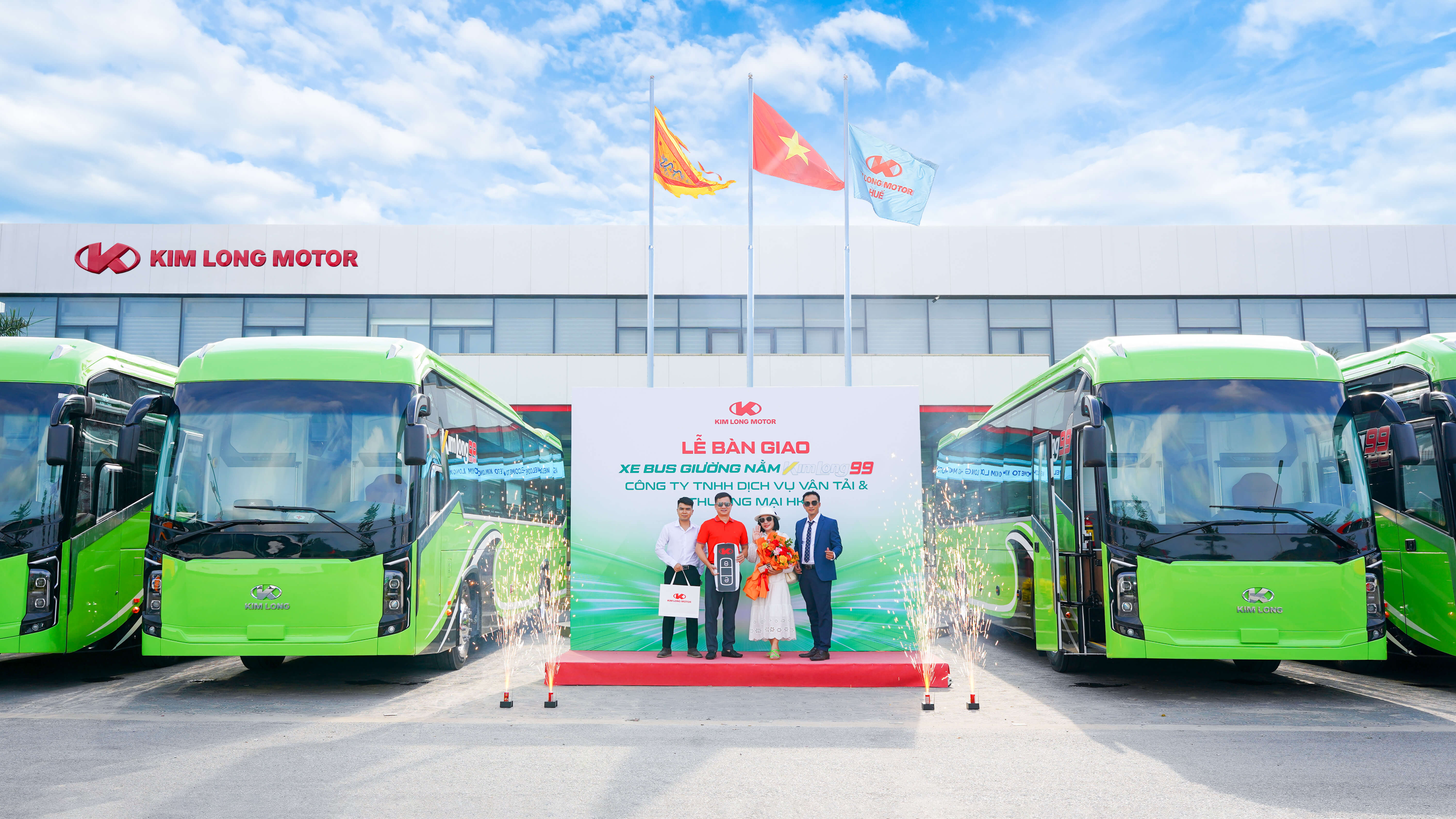 KIMLONG 99-G22 TIẾP TỤC KHẲNG ĐỊNH THƯƠNG HIỆU CÙNG DOANH NGHIỆP VẬN TẢI HK BUSLINES VỚI LÔ XE THỨ 3