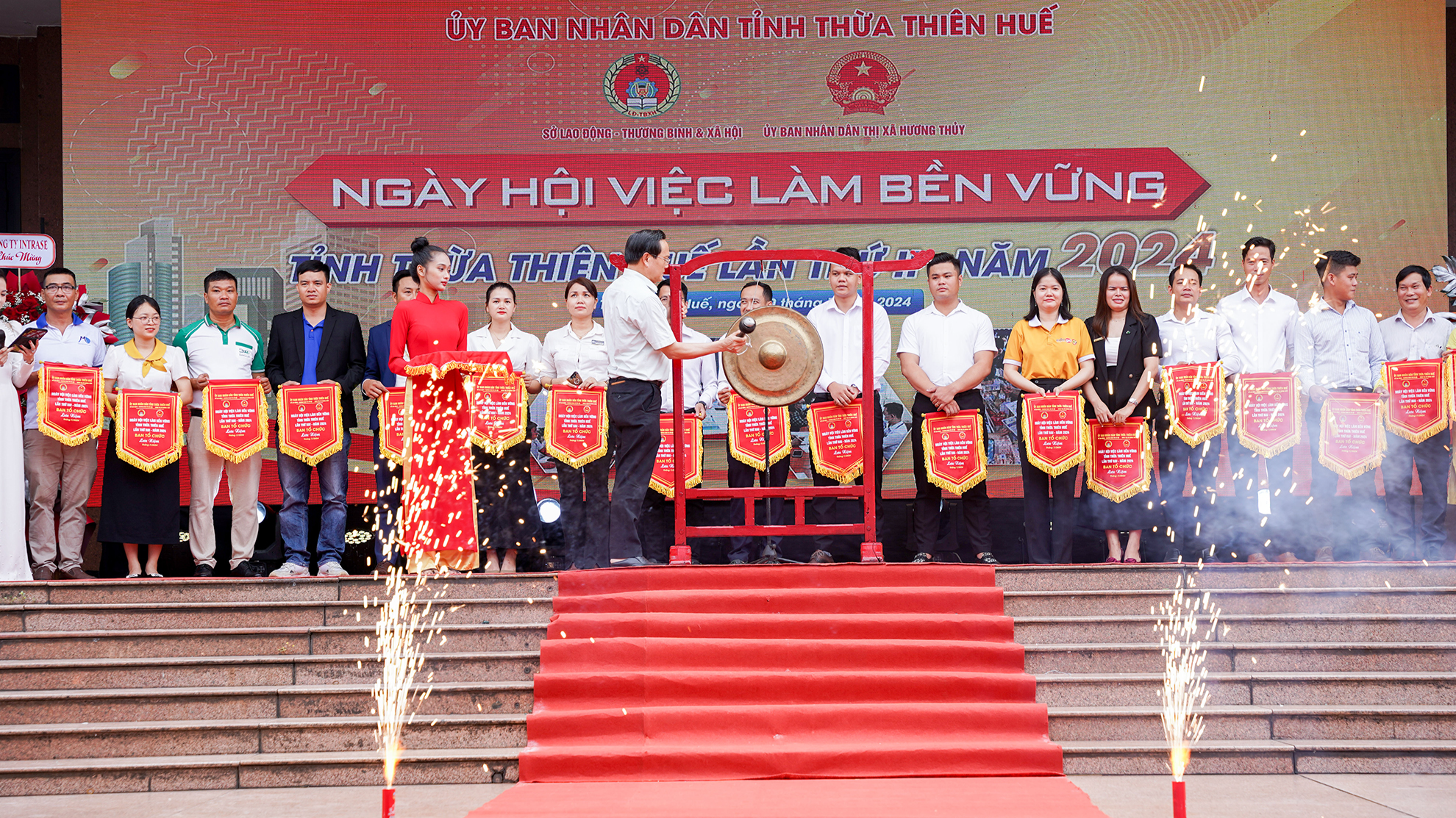 KIM LONG MOTOR PARTICIPATES IN THE "SUNTAINABLE JOB FAIR OF THUA THIEN HUE PROVINCE - SECOND TIME IN 2024"